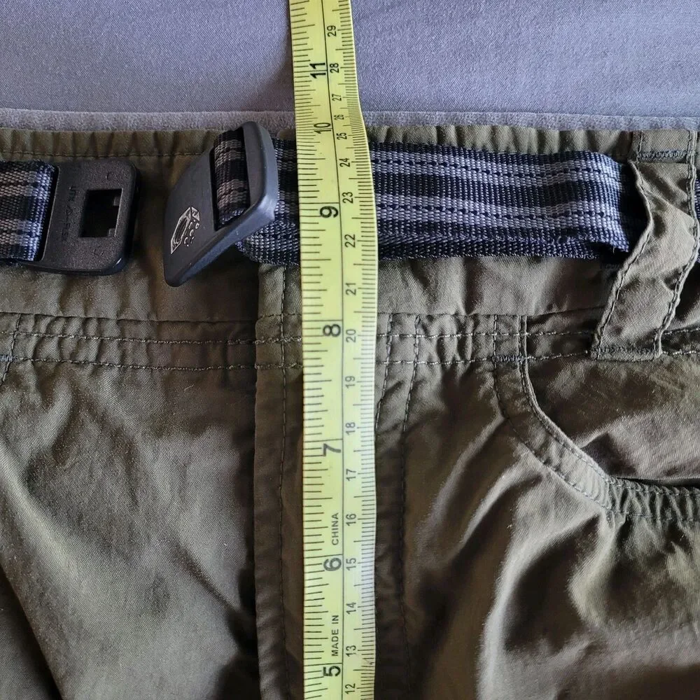 Men’s Mountain Hardwear Medium Green Hiking Pants Zip Off Convertible Matterhorn
